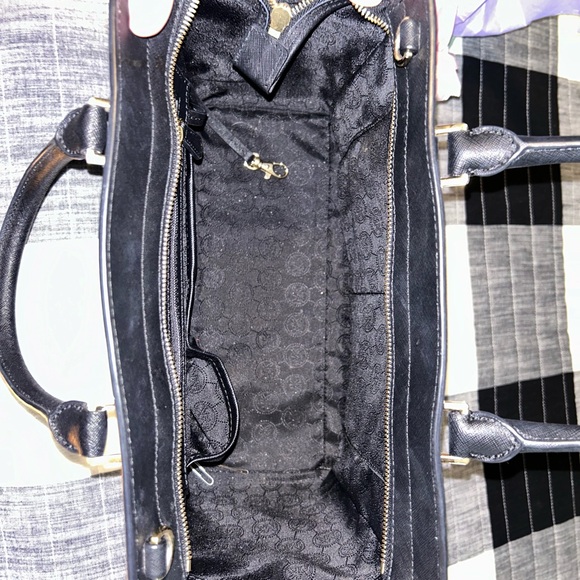 Michael Kors Purse with Crossbody Strap - Picture 2 of 2